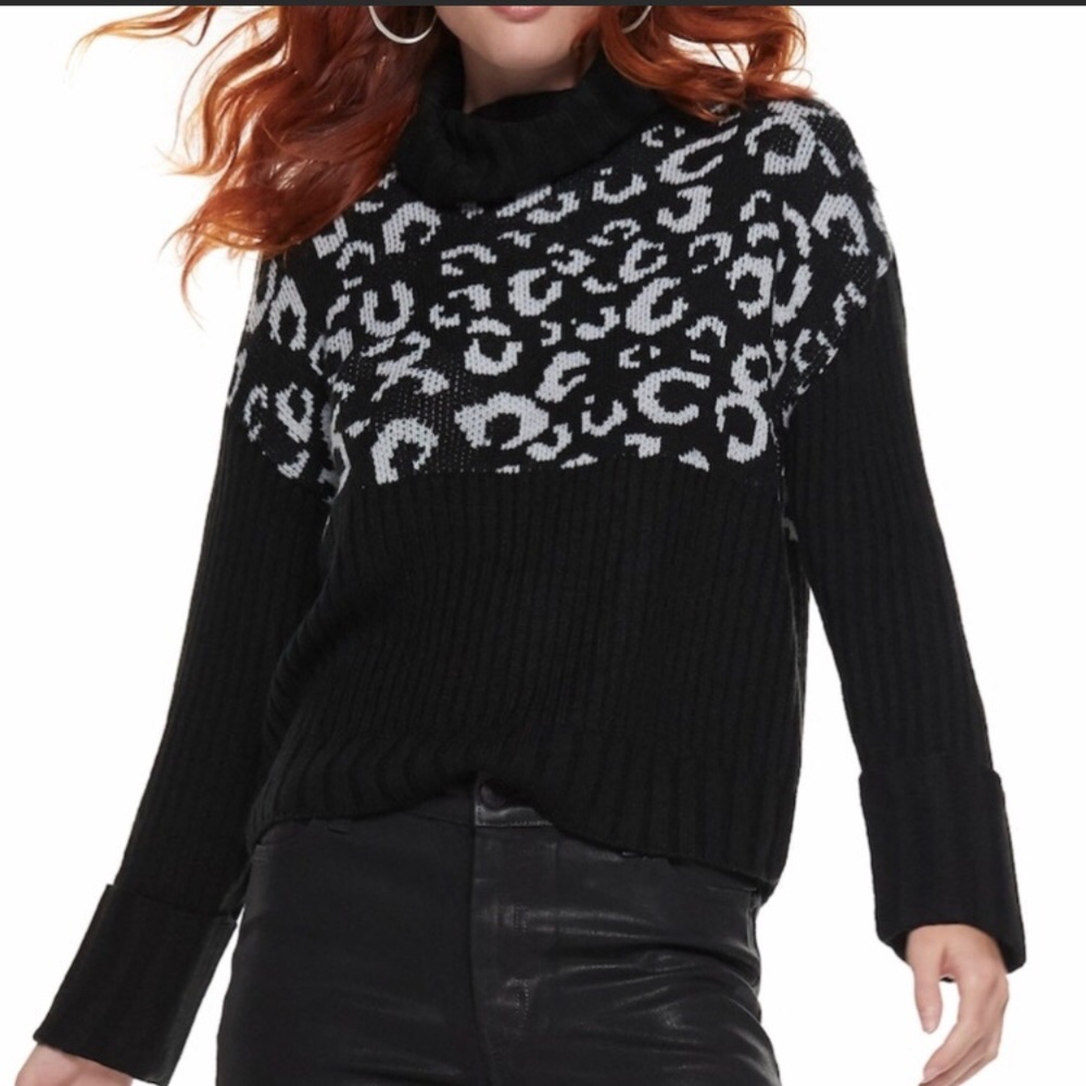 Nine West sweater